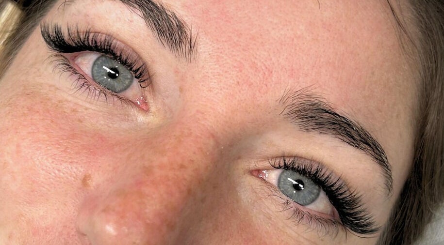 Close-up of enhanced eyelashes at Lash Radiance, Melbourne, Victoria, AU, showcasing lash artistry.