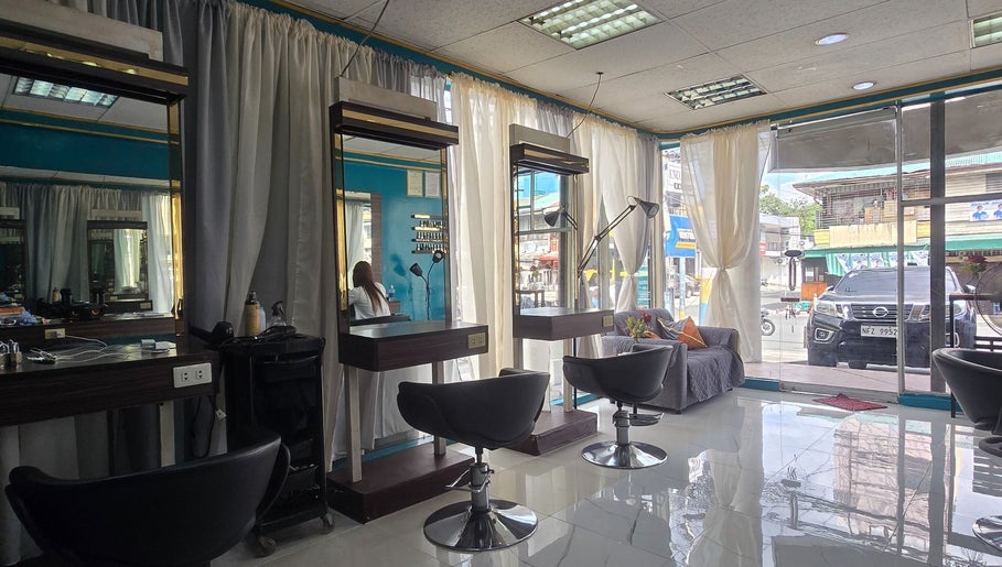 BeDazzleSalon image 1