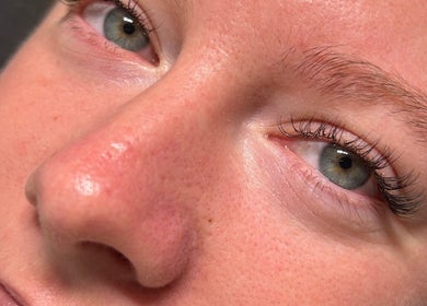 Close-up of expertly styled eyelashes at Anna Louise Beauty in Devizes, England, GB.