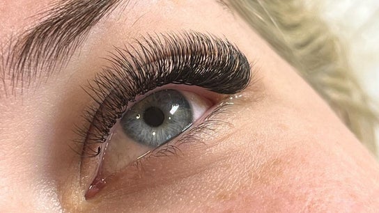 Blackpool- Liana Eyelashes