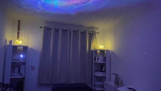 Lumina Beauty Salon
