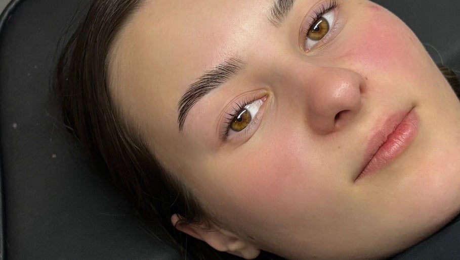 Brows by Dani kép 1