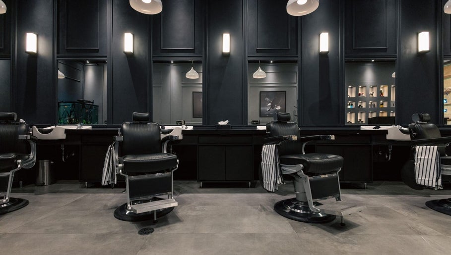 Gentle Manner Barbershop, bild 1