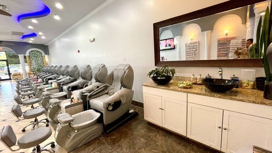 Aladdin Nails & Spa