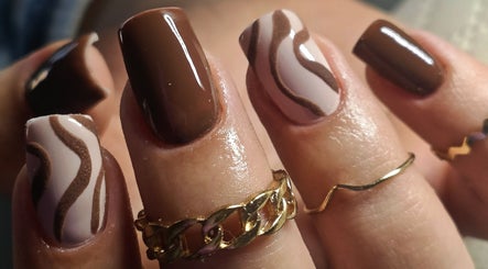 Your Nail World
