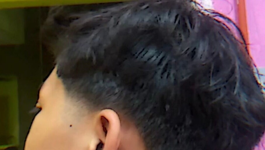 barber blok A image 1