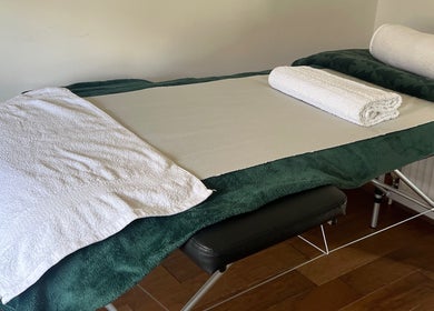 Relaxing spa bed setup at Chin Up Manual Face Therapy, Huddersfield, England, GB, ready for treatments.
