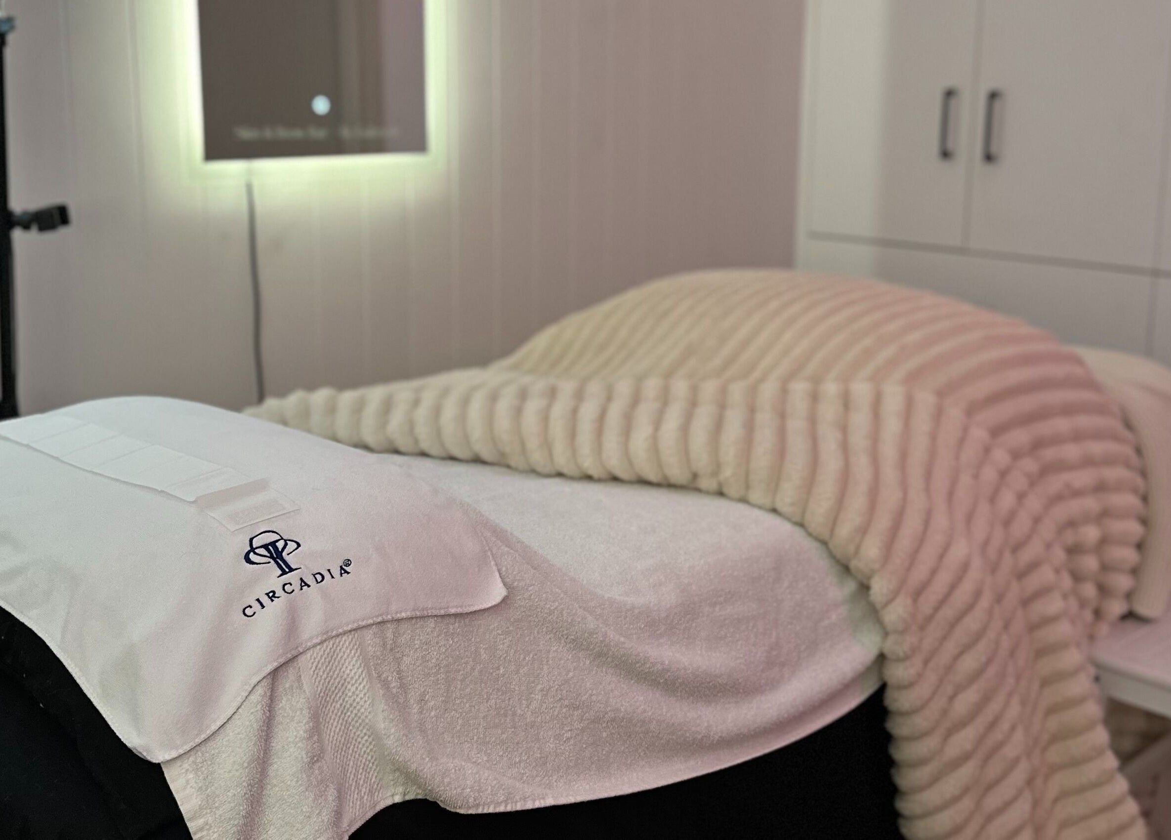 Relaxing treatment bed at Skin and Brow Bar By Gabrielle, Portsmith, Queensland, AU.