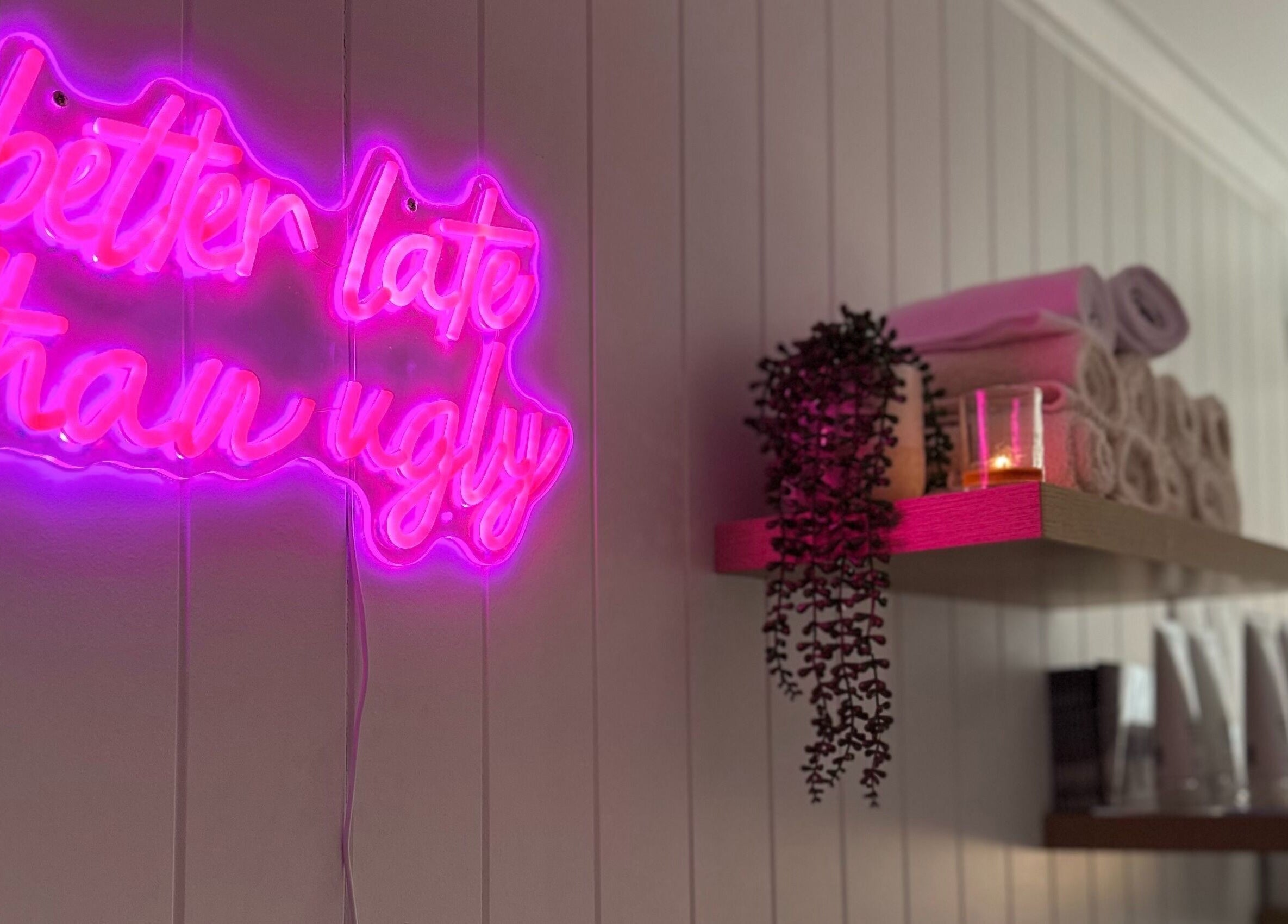 Warm, relaxing neon sign at Skin and Brow Bar By Gabrielle in Portsmith, Queensland, AU, enhancing ambiance.