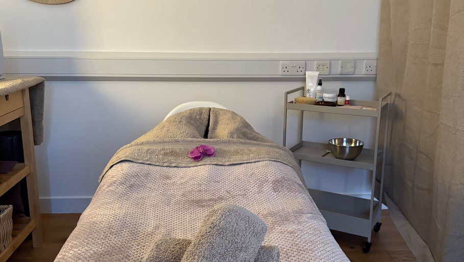 White Rose Holistics, bilde 1