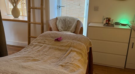 White Rose Holistics, bilde 2