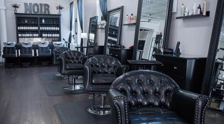 Cherokee @ Salon Noir