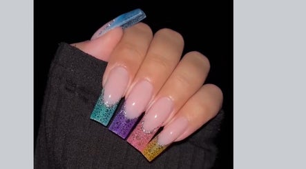 The Nail & Brow Room image 3
