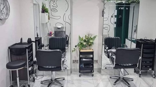 Salon33 Kelsea