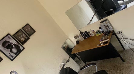 Natural Fadez Barber Shop