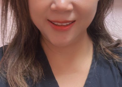 Warm smile at Apple Maples Today Thai massage&Beauty, Las Vegas, Nevada, US, inviting joy and relaxation.