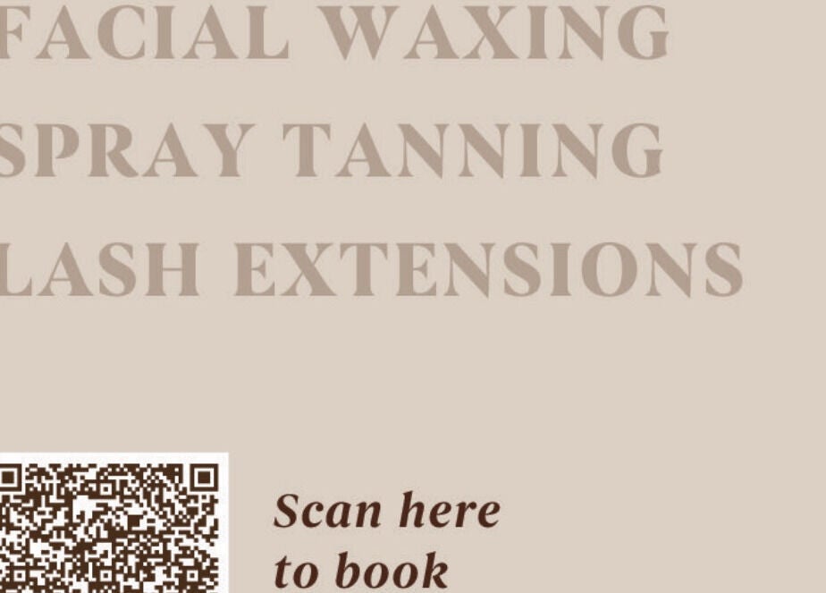Emm Beauty And Brows in Dunsborough, Western Australia offers facial waxing, spray tanning, and lash extensions with QR code.