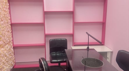Explosion Beauty Bar изображение 3