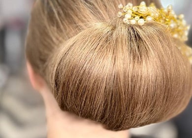 Intricate bridal hairdo at Sharon O'Brien At Eclipse Hair and Beauty, Euxton, England, GB.