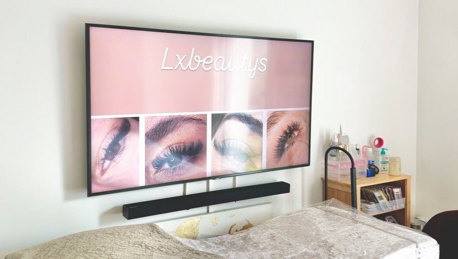 Lxbeautys, bilde 1