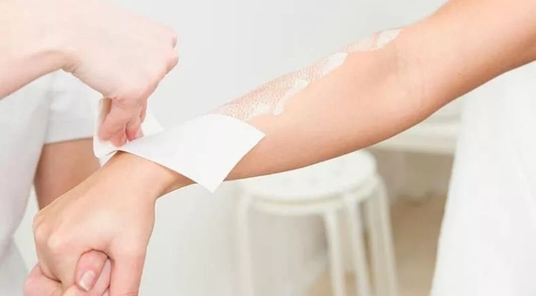 Épilation à BEAUTE BIO D'OR, Paris, Île-de-france, FR, offrant des soins de beauté de qualité.