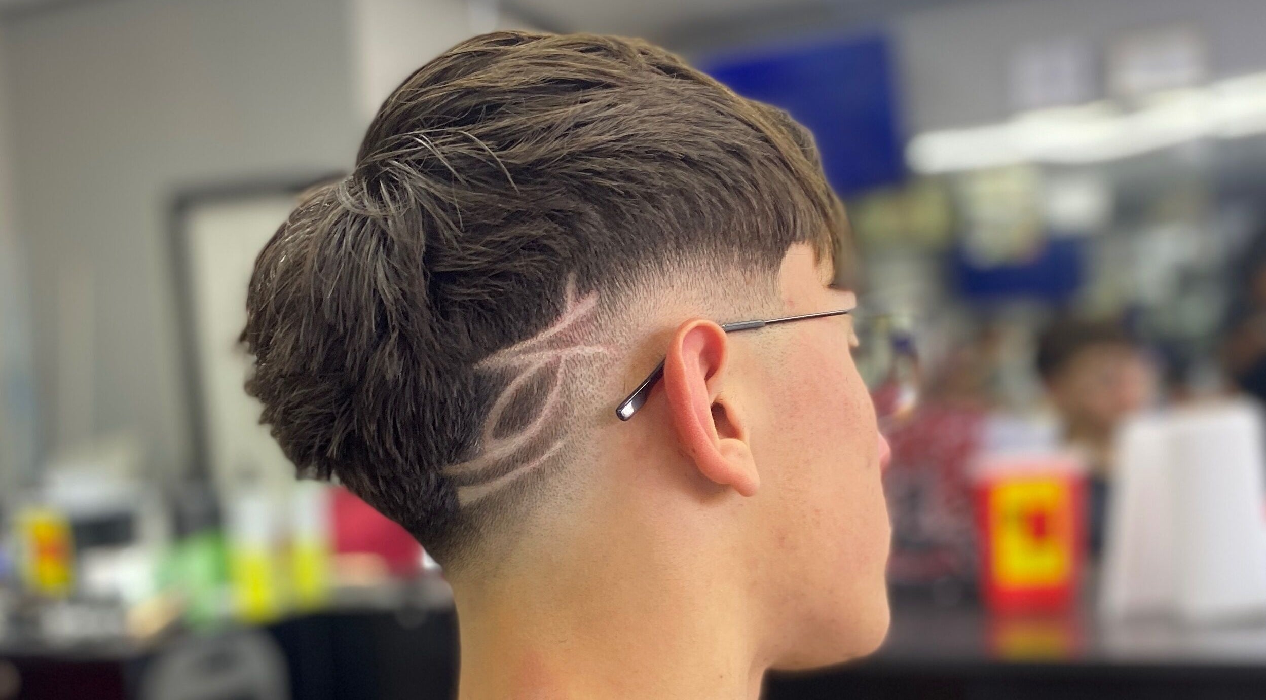 Corte moderno con diseño en Un Acicale con sebinha.ondcuts, San Bernardo, Región Metropolitana, CL.