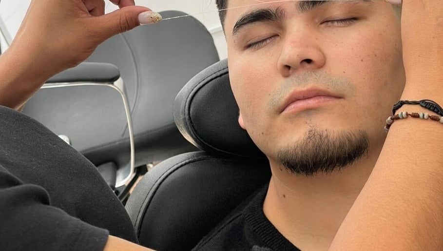 Pris lash brow artist, bilde 1