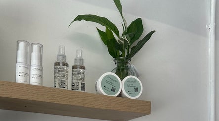 Jacki's Hair Lounge изображение 3