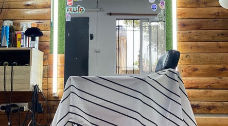 570 Barber Studio