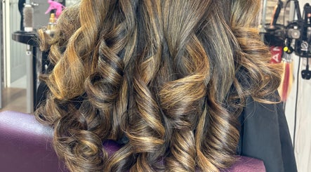 Hair by Mya Jenkinsの画像：2