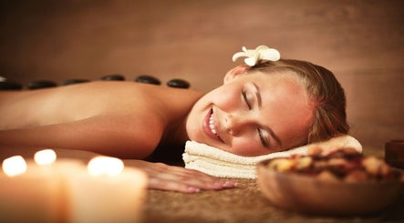24 Hours Spa Nagpur, bilde 3