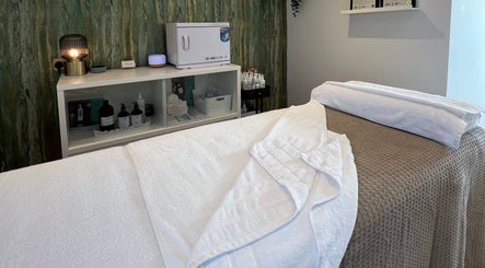 Cozy treatment room at Libertys Wellness Retreat in Melton Mowbray, England, GB. Perfect for relaxation therapy.