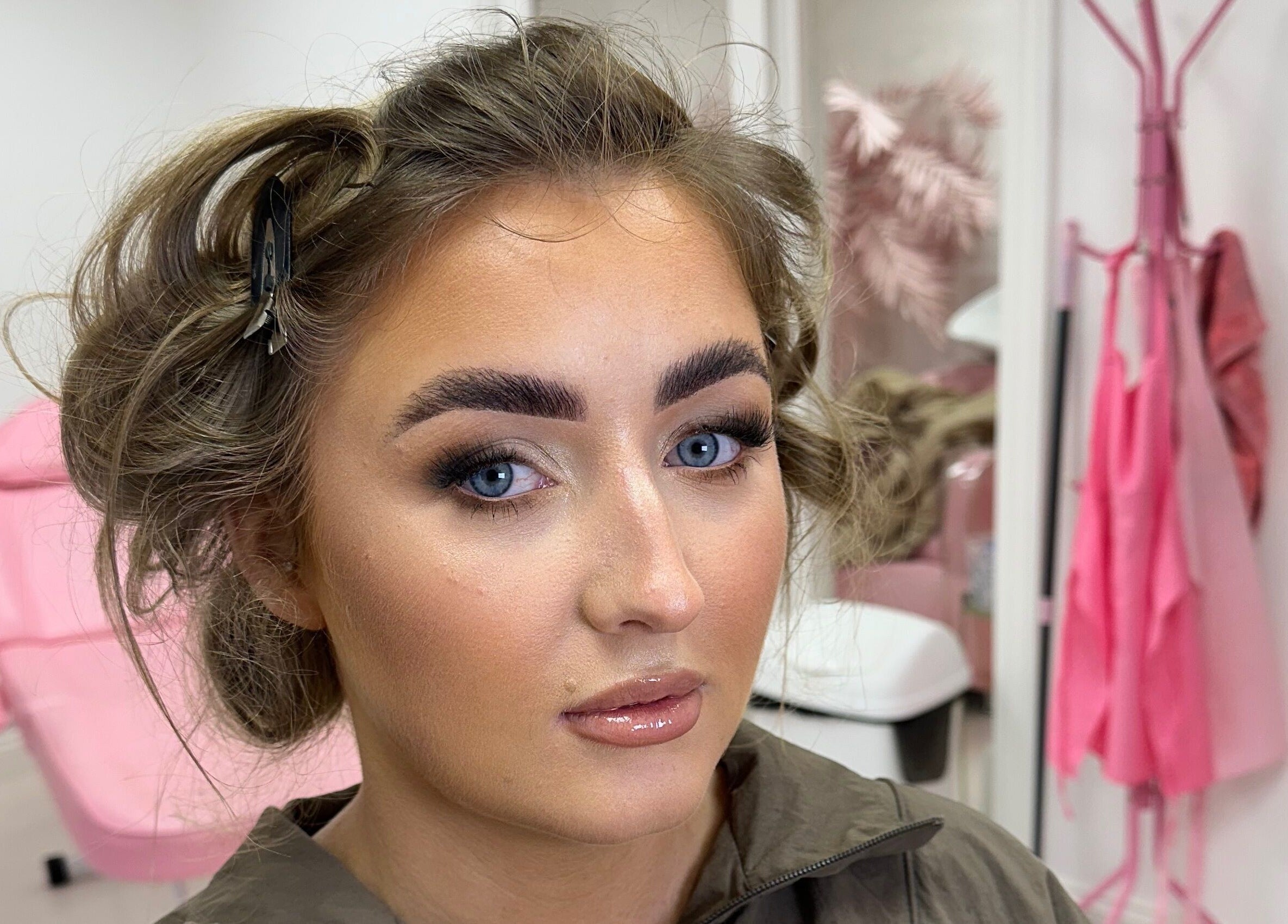 Glamorous makeup look at Alex Lajbrok Makeup, Middlesbrough, England, GB, featuring natural tones and bold brows.