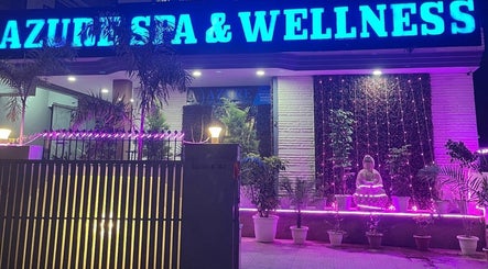 Azure Spa & Wellness image 3