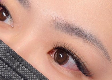 Close-up of eyelash extensions at Vilash Studio in Singapura, SG.