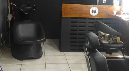 Immagine 2, Corte Bem cabeleireiros
