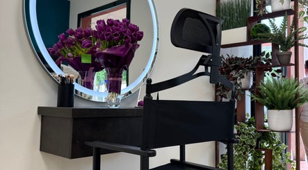 Emma make up and brow studio, bild 3