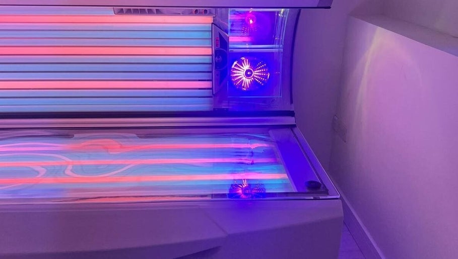 Bentleywood Tanning Studios image 1