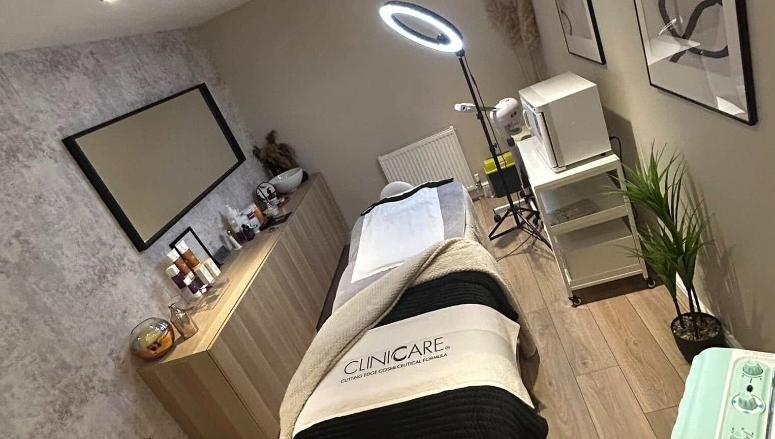 Elegant treatment room at The Retreat at Ritual Ramsbottom, Ramsbottom, England, GB, featuring modern decor and equipment.