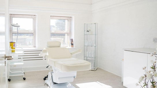 LR Aesthetics- Ware Herts