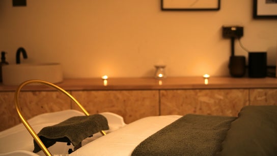 ILO Head Spa