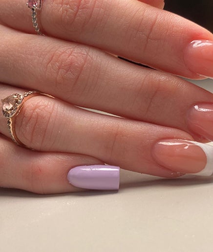 Clara_nails image 2