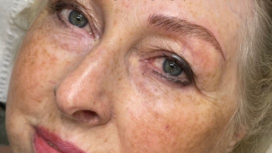 DM Semi-Permanent Make-up & Beauty