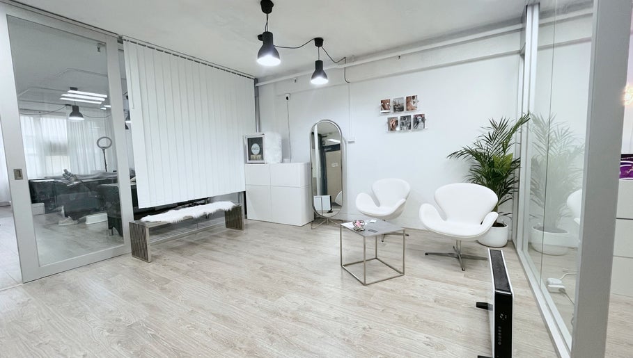 InnovaSkin Studio - Collins St obrázek 1