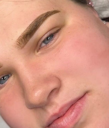 Lashbrowmiamor image 2