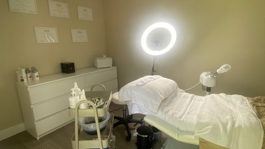 Luxe skin by charly
