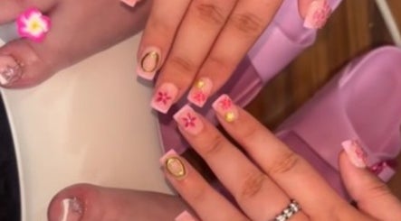 Chic floral nail art by Nails by Sienna in Pontefract, England, GB, showcasing intricate designs on hands and feet.