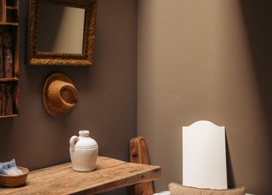 Espaço acolhedor e rústico no Senara Spa & Retreat em Setúbal, Setúbal, PT, com decoração natural e aconchegante.