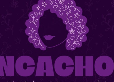 Logotipo do Studio Encachos em Itaituba, Pará, BR com design elegante de cachos em fundo púrpura.