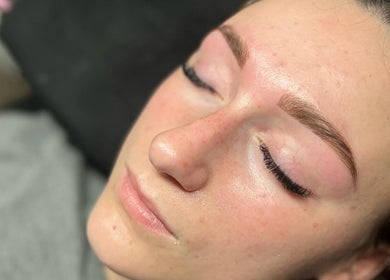 Close-up of eyelash extensions at Lashed by Ches, Johnson City, Tennessee, US. Natural and elegant beauty services.